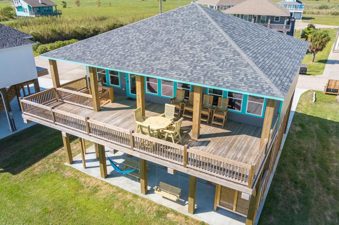 Bolivar Peninsula Stylish 4Br Crystal Beach Retreat Walk To Beach מראה חיצוני תמונה