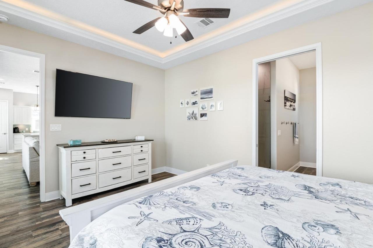 Bolivar Peninsula Stylish 4Br Crystal Beach Retreat Walk To Beach מראה חיצוני תמונה